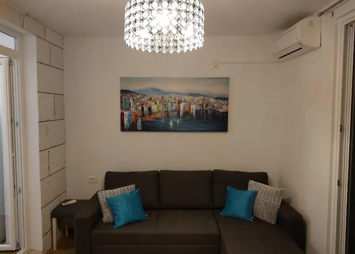 Apartment Hitri